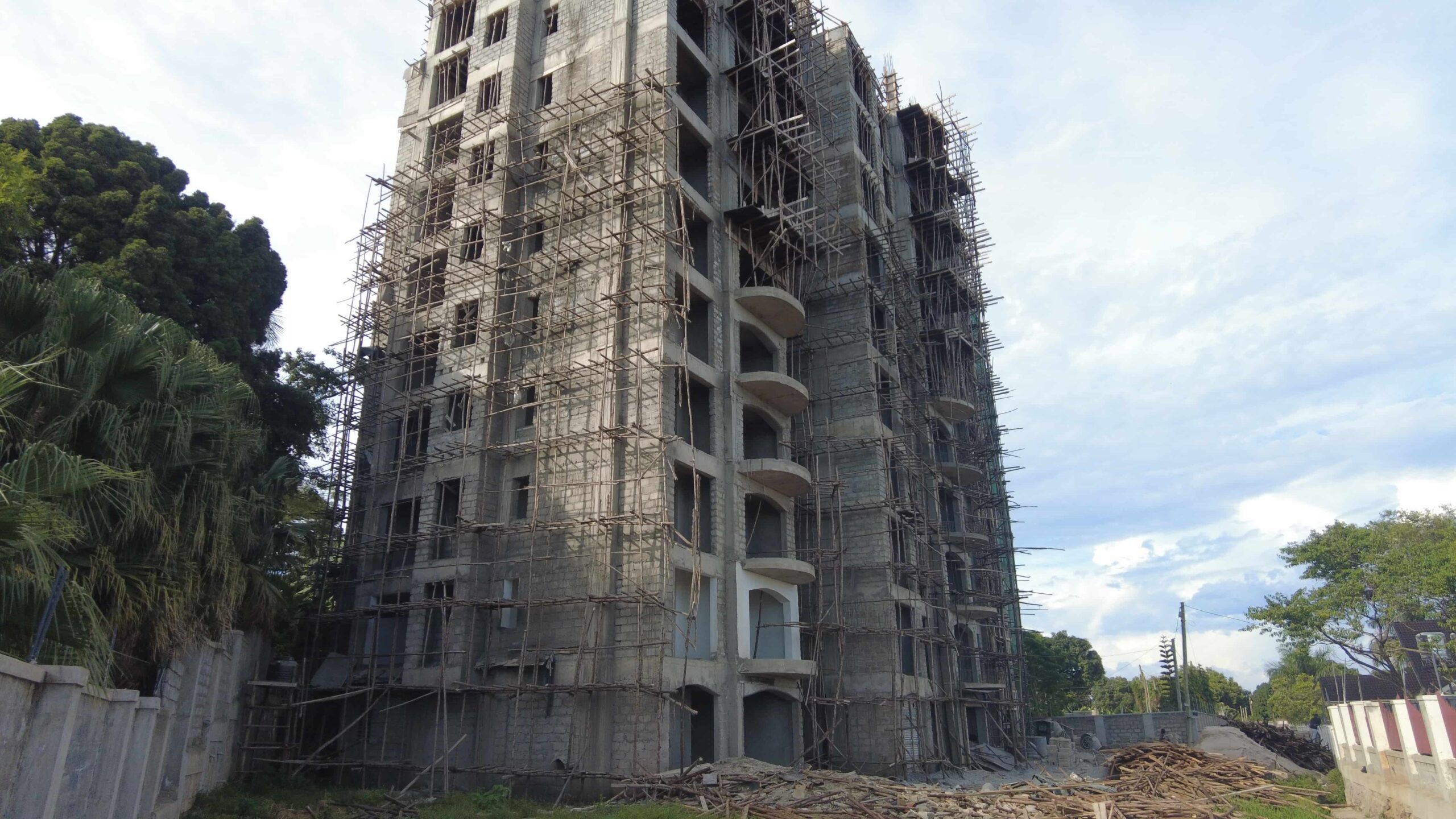 3 Bedroom Apartments for sale in Kampala Munyonyo with a lake view